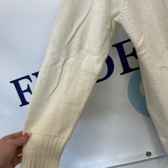 Old Navy Women’s Sweater size XL NWT - Picture 3 of 6